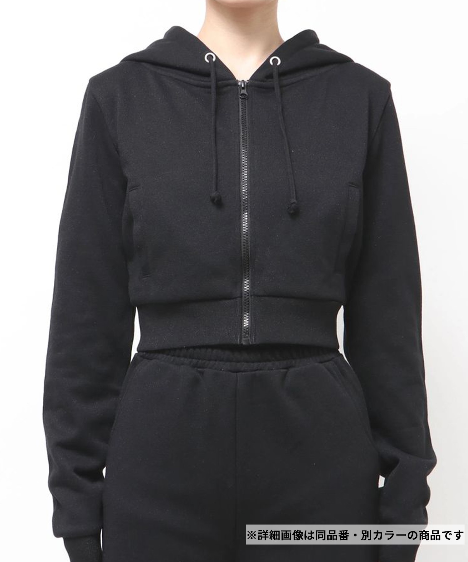 新品！gyda  feminineパーカー GYDA（ジェイダ） パーカー BACK GYDAラインストーンラメパーカー