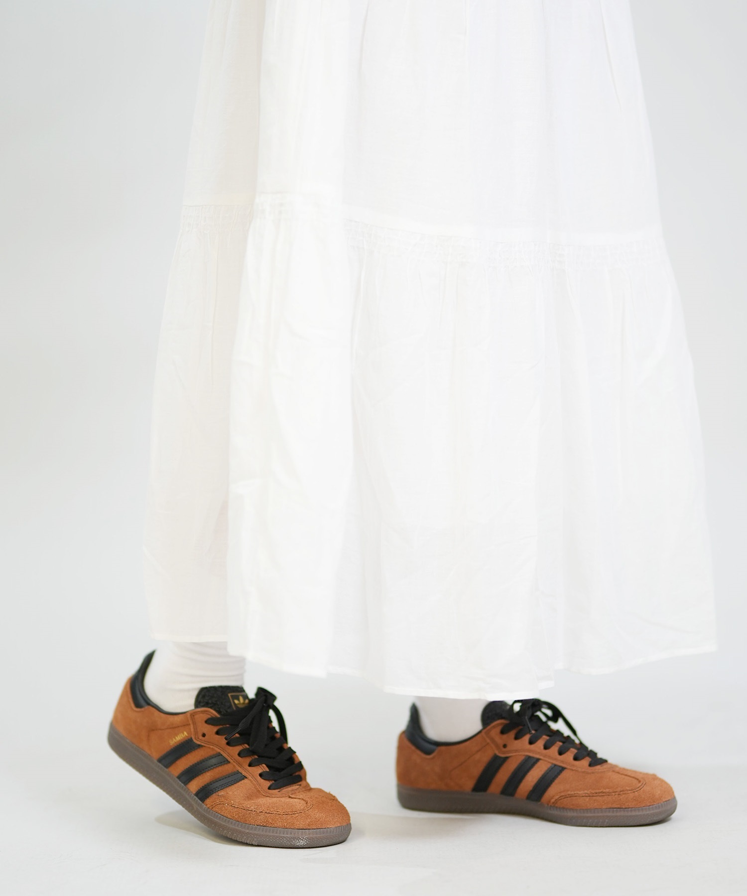 [421261958 HQ9286] スライド06