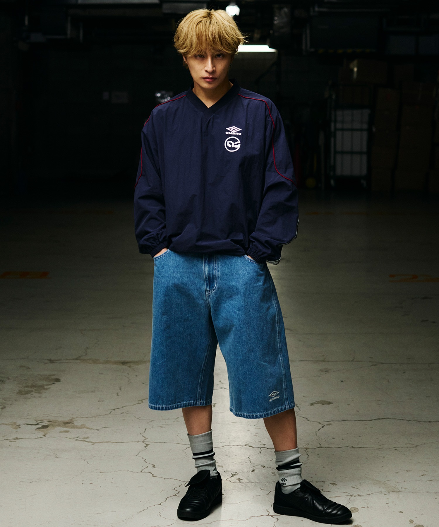 【予約商品 5月上旬より順次発送】UMBRO アンブロ × ALAN SHIRAHAMA ピステ UM26SSAL-TP02(BLACK-M)