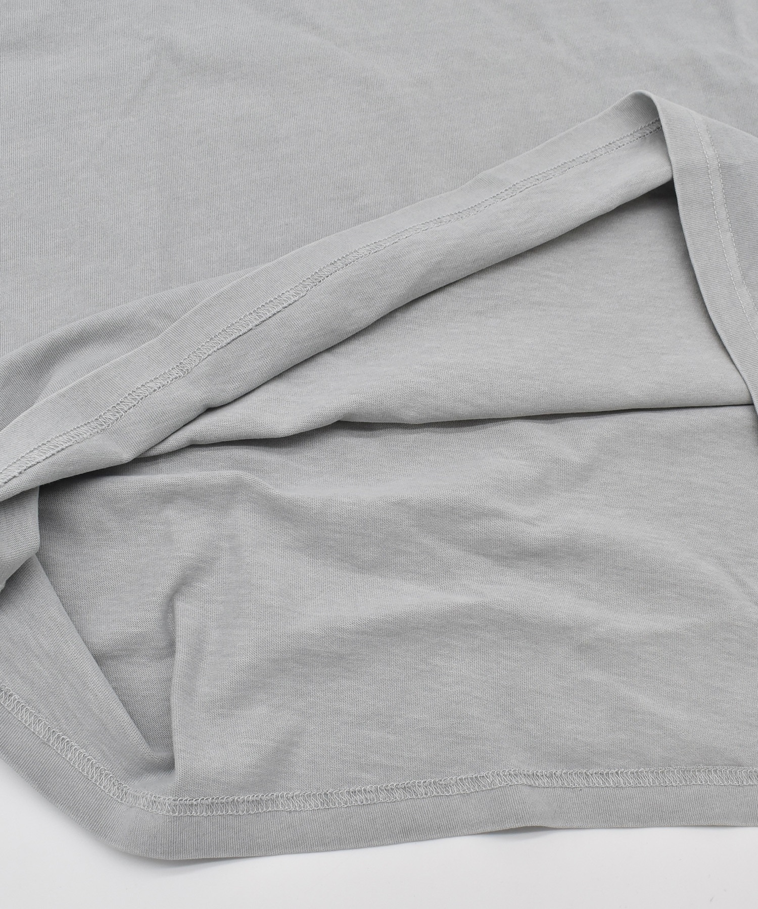 【予約商品 5月上旬より順次発送】UMBRO アンブロ × ALAN SHIRAHAMA 半袖 Tシャツ UM26SSAL-CS01(C.GRAY-M)