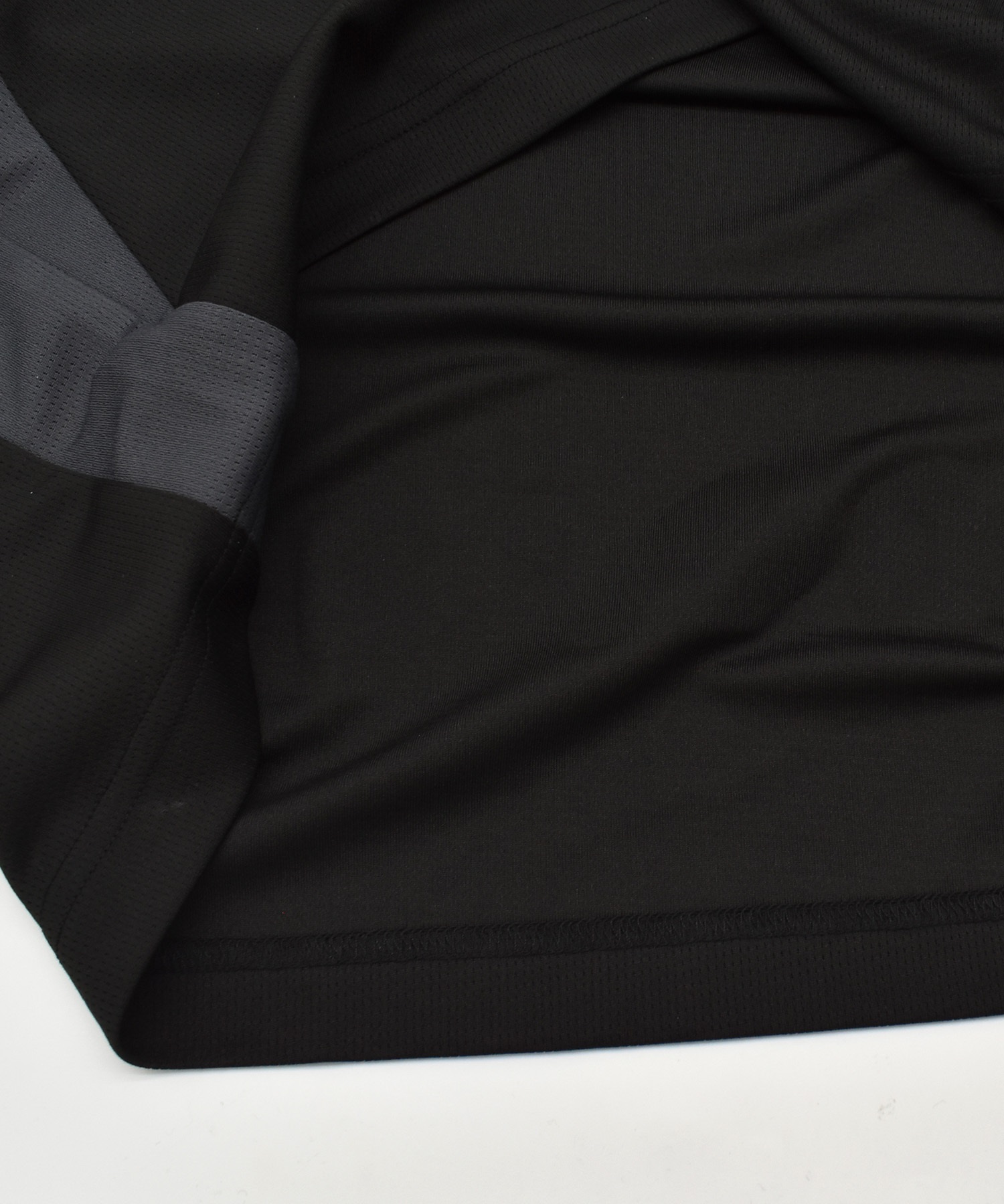 【予約商品 5月上旬より順次発送】UMBRO アンブロ × ALAN SHIRAHAMA ゲームシャツ 半袖 Tシャツ UM26SSAL-GS01(BLACK-M)