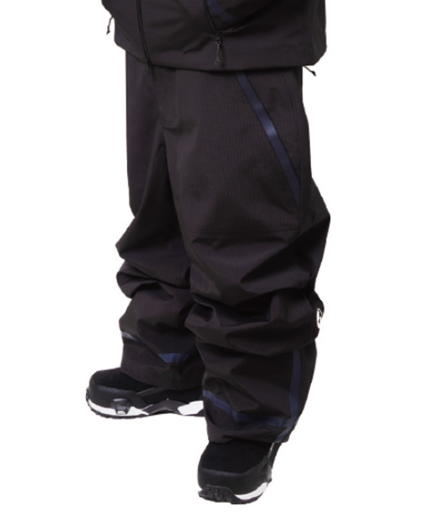 NOMADIK ノマディック アーバンテックパンツ URBAN TECH PANTS