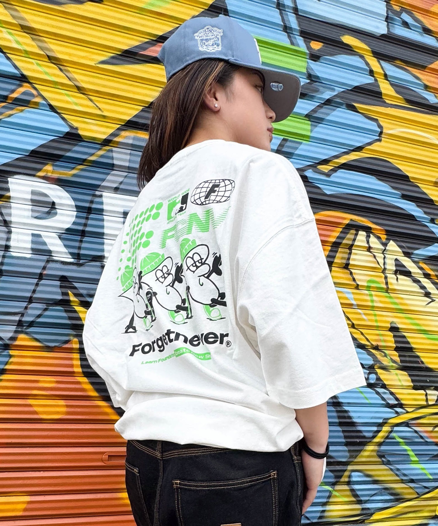 FORGET NEVER フォーゲットネバー コラボレーション 半袖 Tシャツ メンズ バックプリント 263OO1ST944FN ムラサキスポーツ限定(WHT-M)