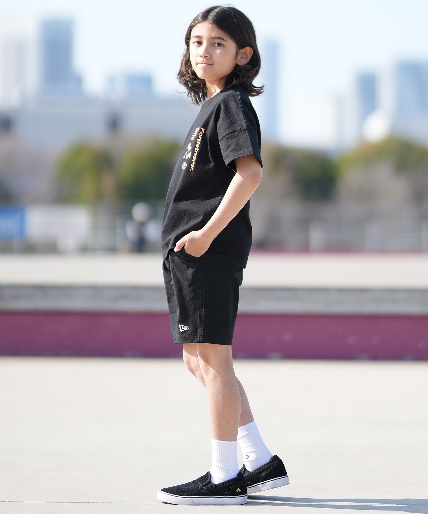 FORGET NEVER フォーゲットネバー 半袖 Tシャツ キッズ ジュニア 子供 グラフィックTシャツ 263OO3ST942FN ムラサキスポーツ限定(BLK-130cm)