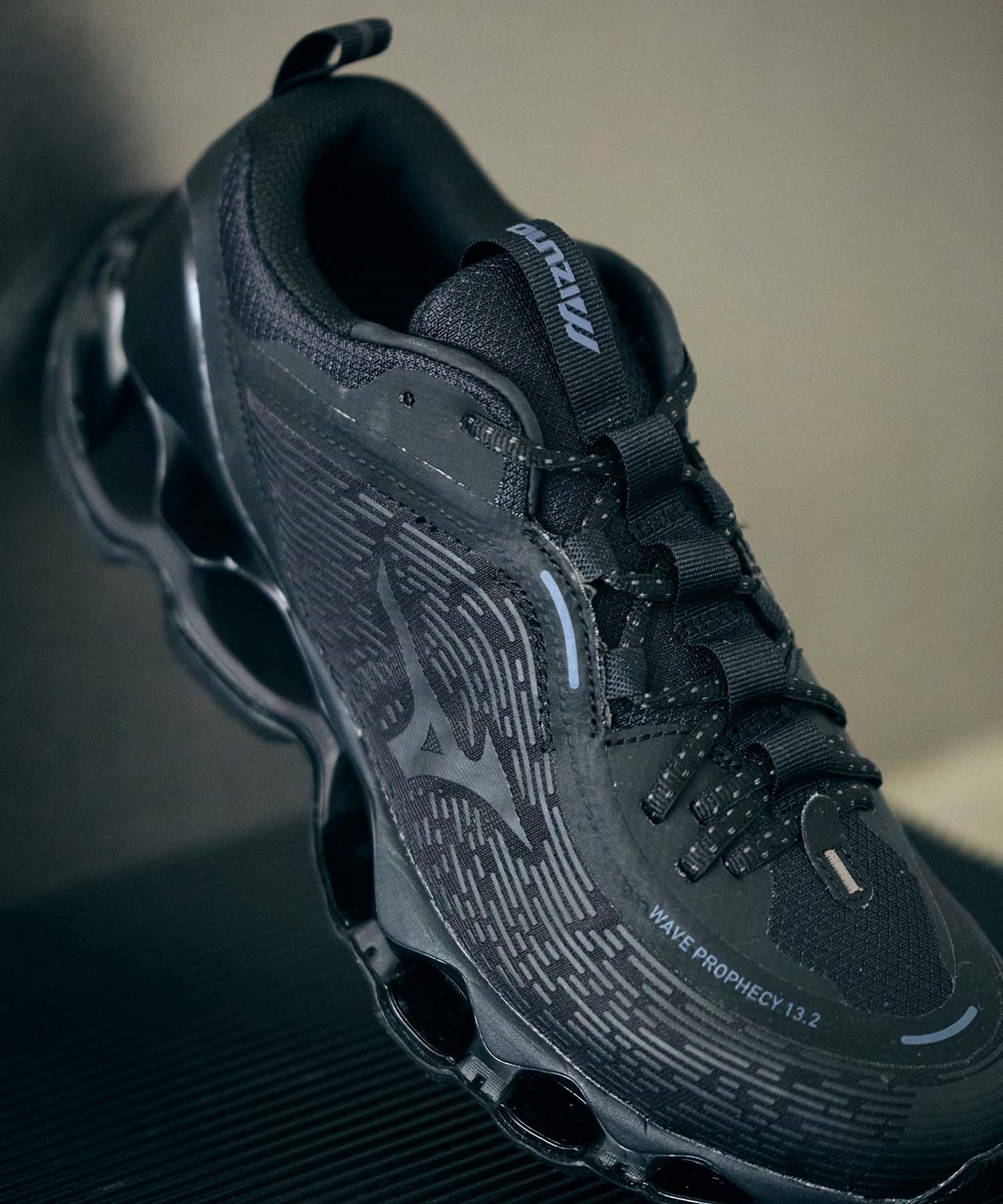 MIZUNO ミズノ ウェーブ プロフェシー 13.2 D1GA260502 シューズ