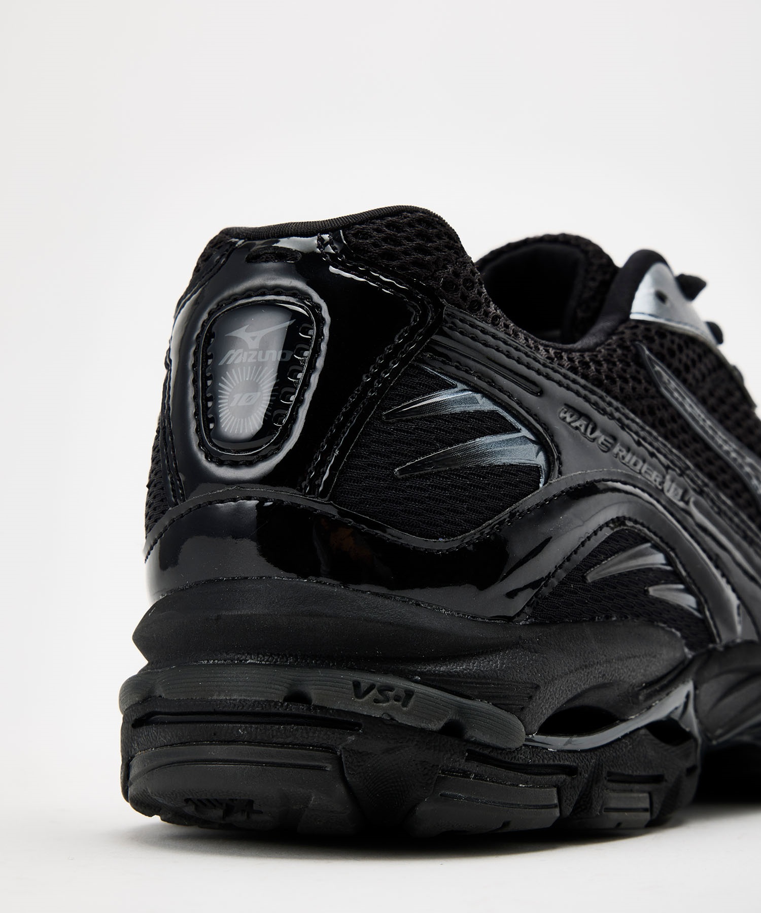 MIZUNO ミズノ スニーカー メンズ レディース WAVE RIDER 10 ウェーブ