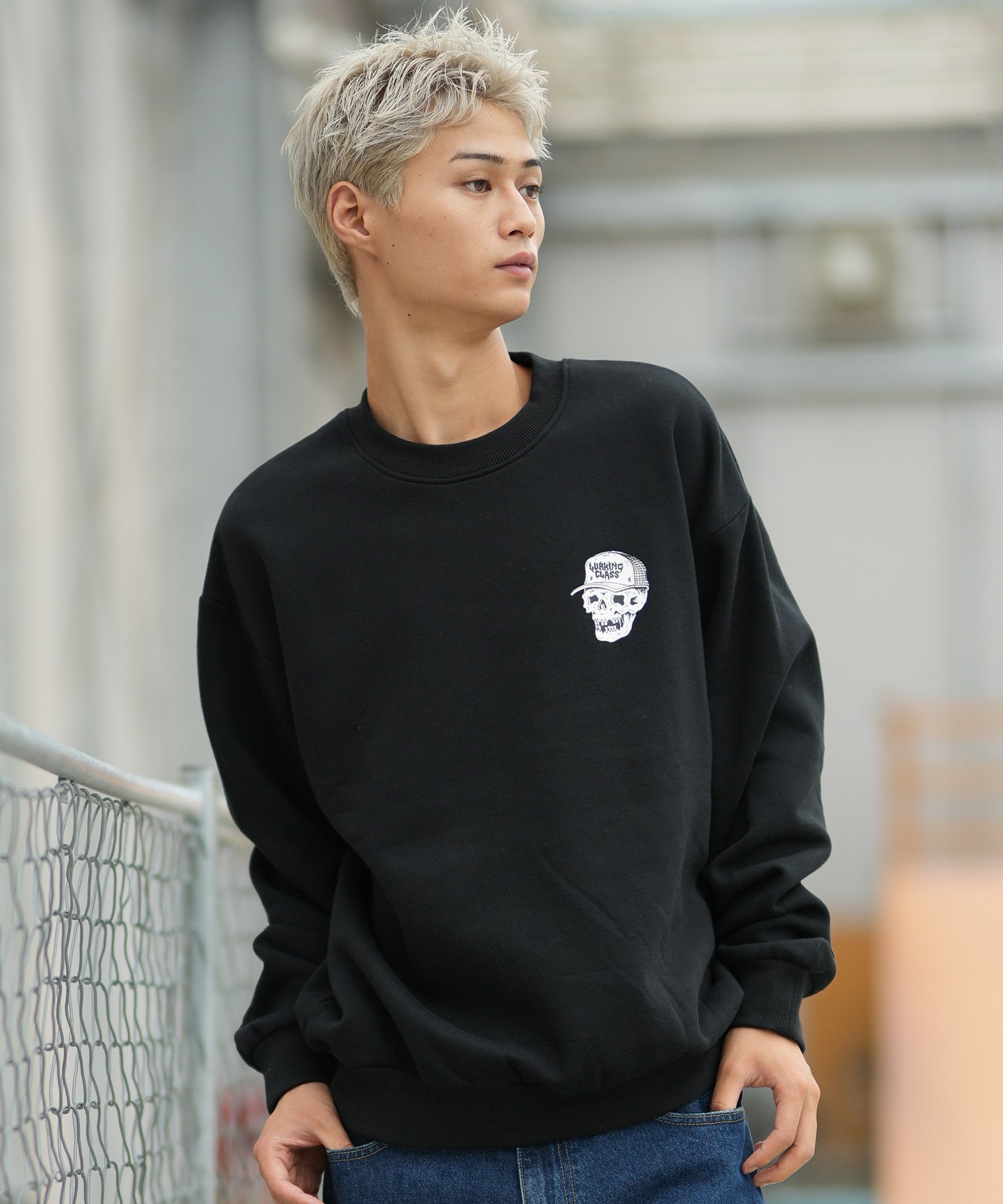 LURKING CLASS ラーキングクラス トレーナー スウェット メンズ バック