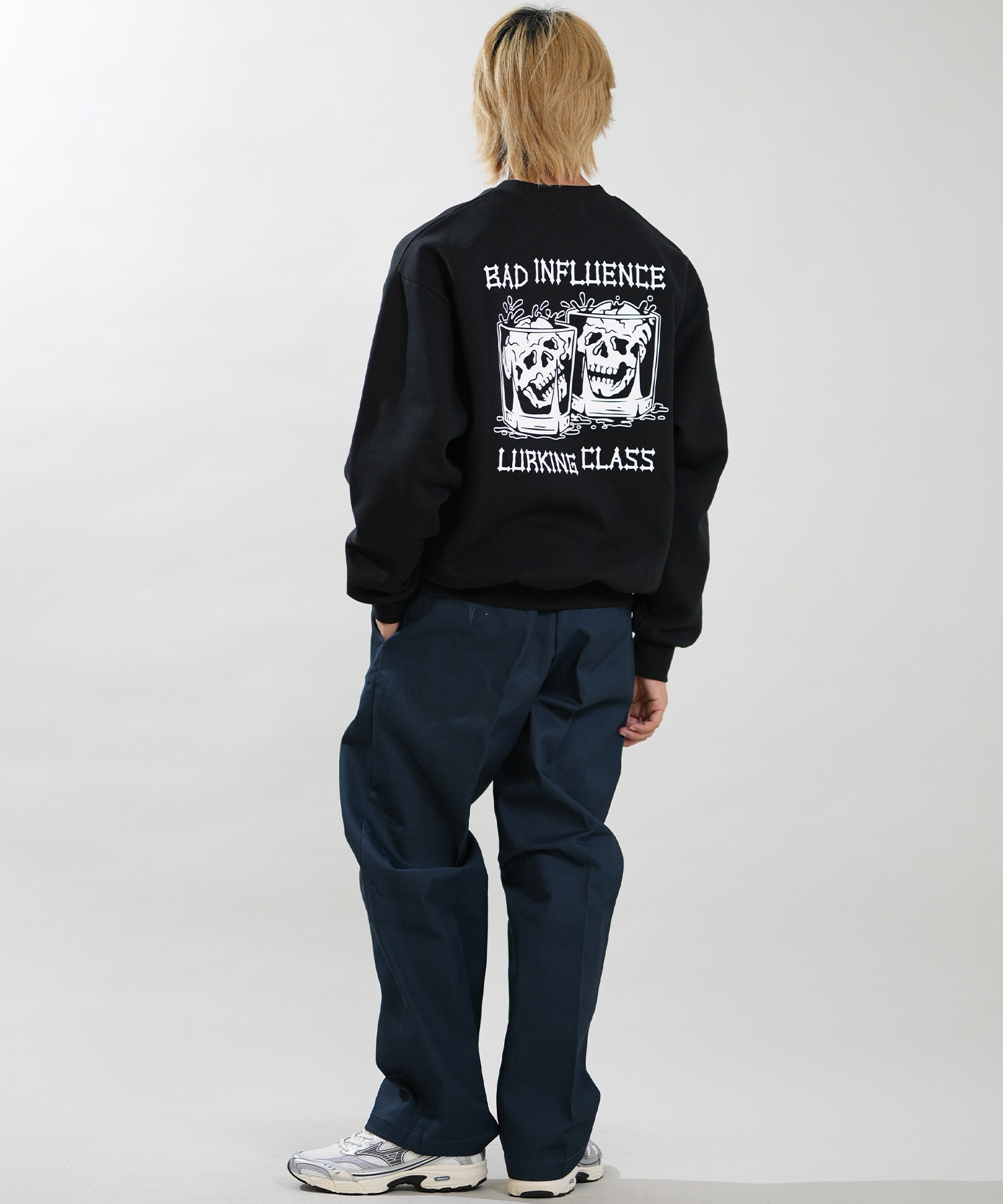 LURKING CLASS ラーキングクラス トレーナー スウェット メンズ バック