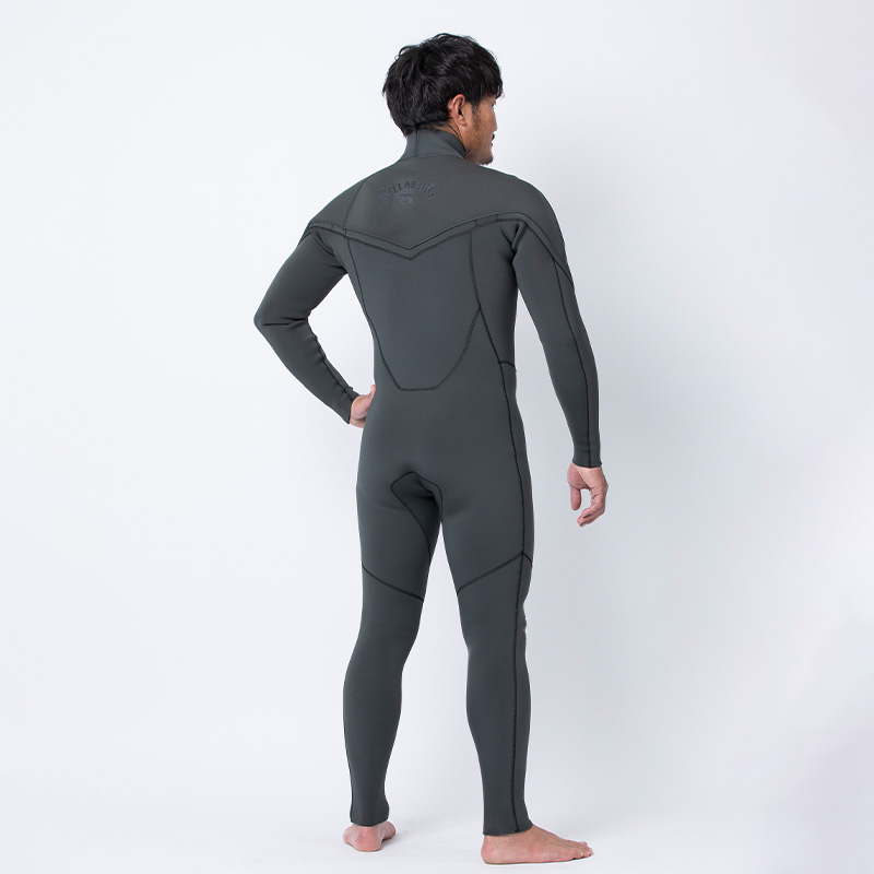 □【3ミリフルスーツウェットスーツ】秋のウエットスーツ