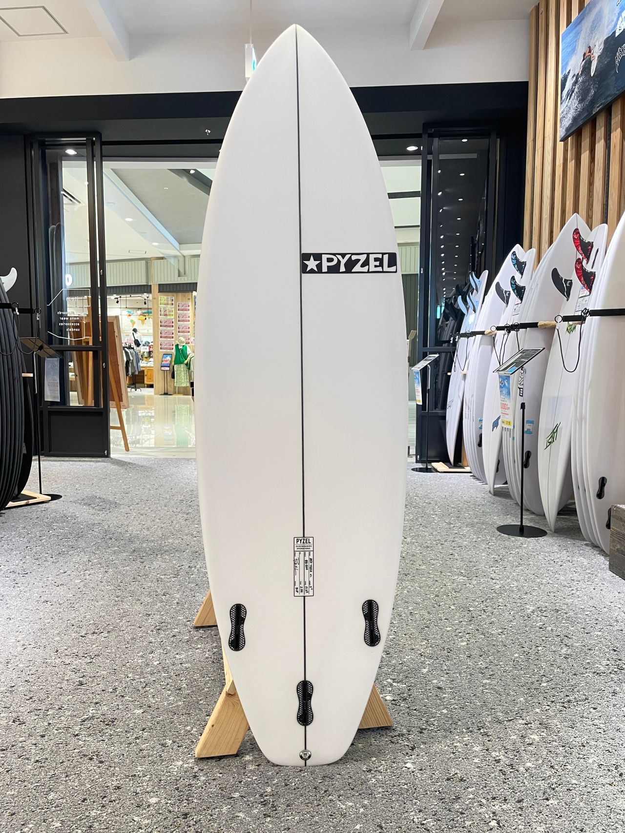 XL4 - SHOP NEWS | ムラサキスポーツオンラインストア 通販
