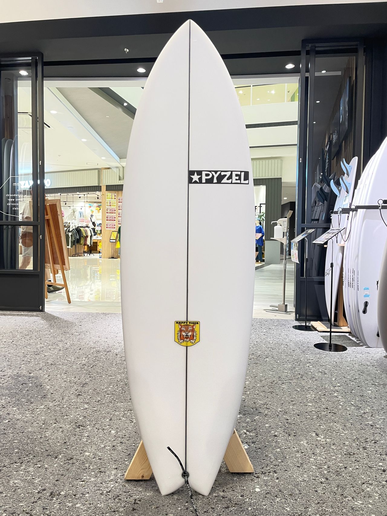 e374c1cd192f4fd6dc5f3523a748cfa3 - SHOP NEWS | ムラサキスポーツオンラインストア 通販