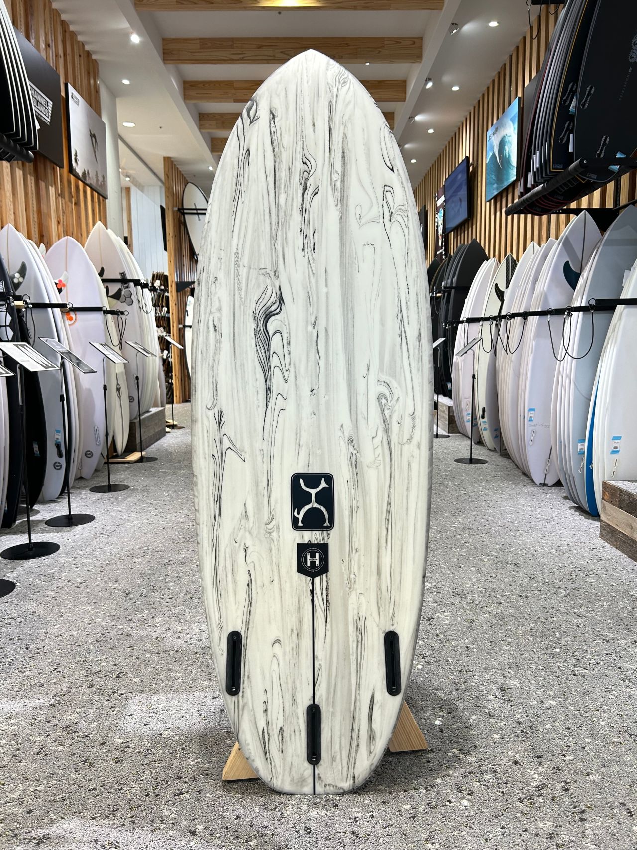 8135ccc4a3c5817559f441485701e79c - SHOP NEWS | ムラサキスポーツオンラインストア 通販