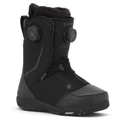 Black snowboarding boot featuring a BOA dial lacing system and reinforced toe for icy conditions.