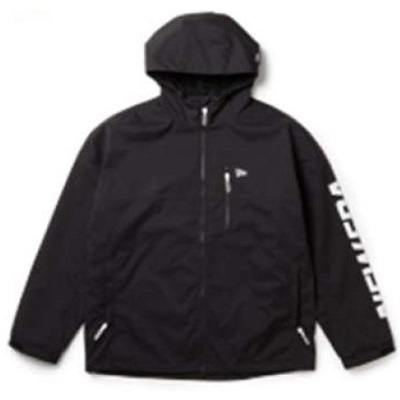 NEWERA3 - SHOP NEWS | ムラサキスポーツオンラインストア 通販 Black hooded windbreaker with front zipper, two zip pockets, a small white logo on the chest, and white text running down the left sleeve.