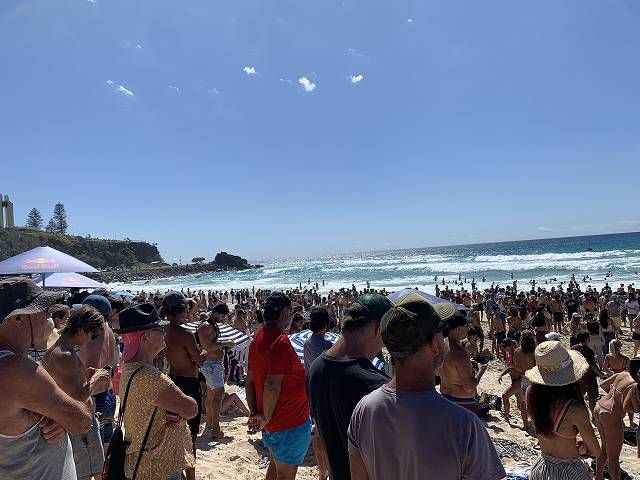 kirraSurfPic3 - SHOP NEWS | ムラサキスポーツオンラインストア 通販