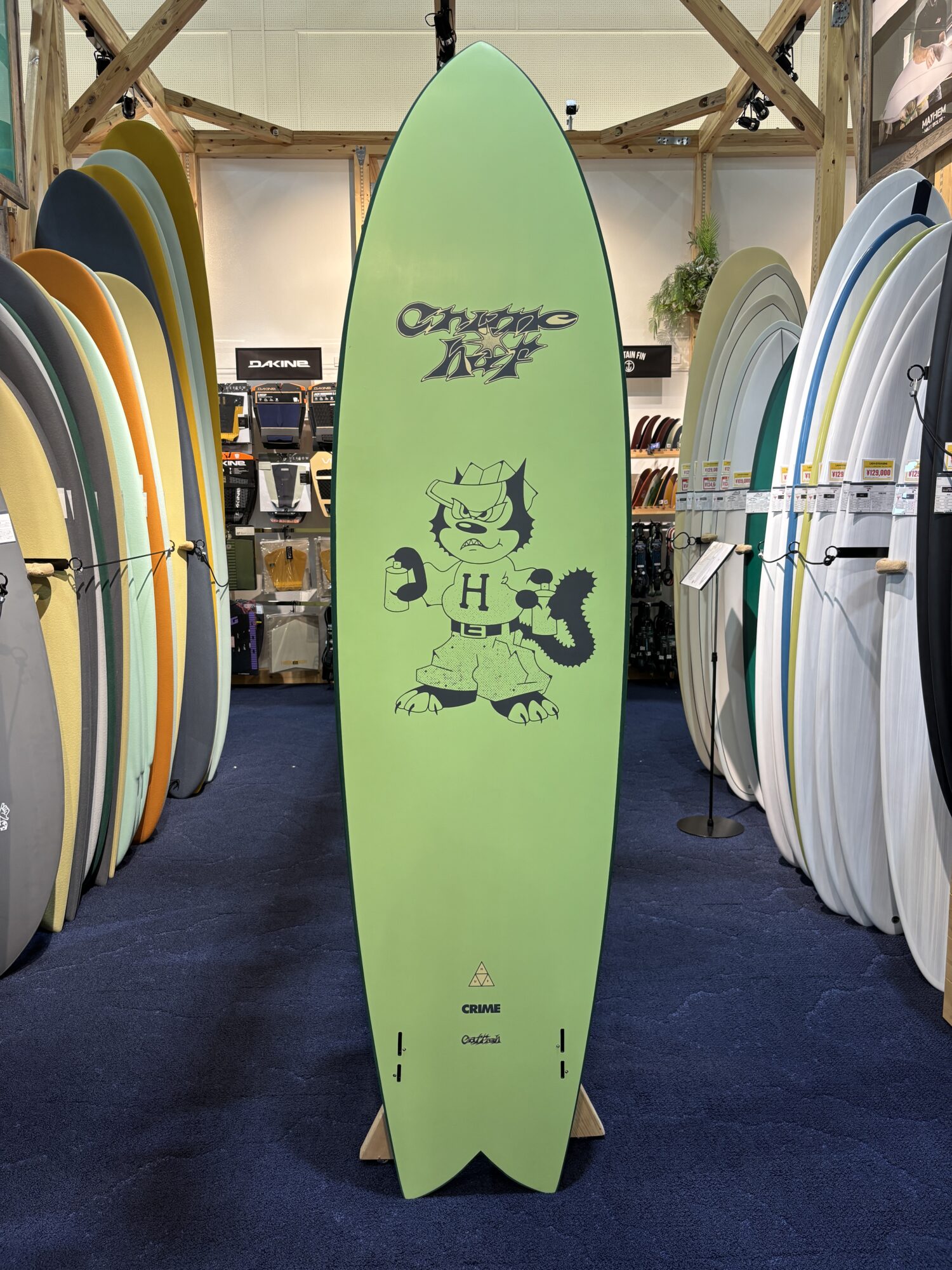 CRIME/クライムサーフボード】話題のワックス不要ボード⁉宮崎