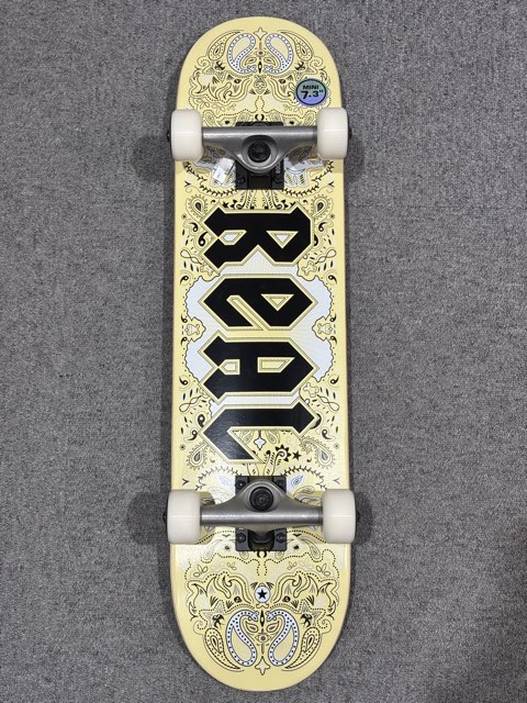 スケボー・スケートボードなら横浜みなとみらい店】神奈川最大の