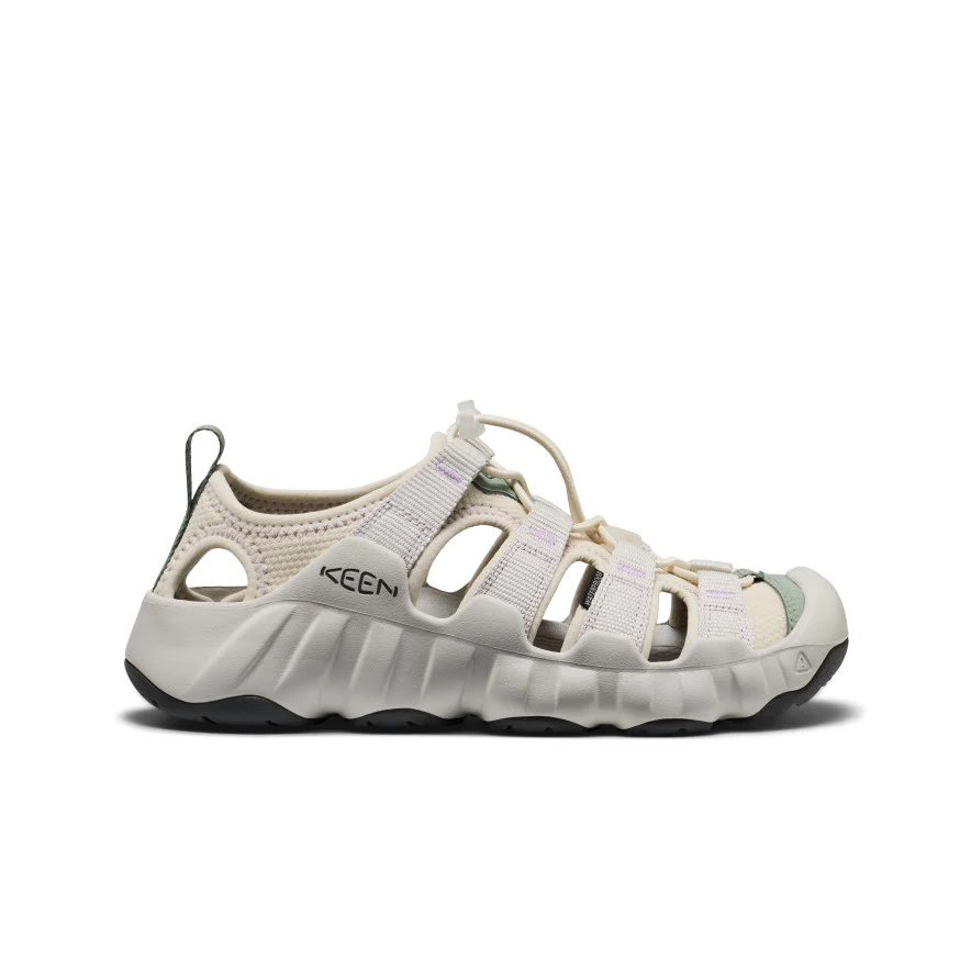 5822f2dfd90dd4dc82a9fbab02447b8d7aabf525jpg - SHOP NEWS | ムラサキスポーツオンラインストア 通販 Beige KEEN outdoor sandal with multiple straps, cutout sides, and a rugged black sole.