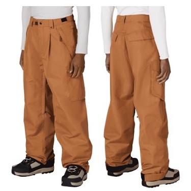 ESSOX CARGO PT CARAMEL - SHOP NEWS | ムラサキスポーツオンラインストア 通販 Two views of orange cargo pants on a mannequin, showing belt loops and multiple pockets with sneakers and a white top behind them.