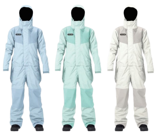 スクリーンショット_2026-05-27_193408-removebg-preview - SHOP NEWS | ムラサキスポーツオンラインストア 通販 Three pastel-colored insulated jumpsuits with hoods displayed side by side.