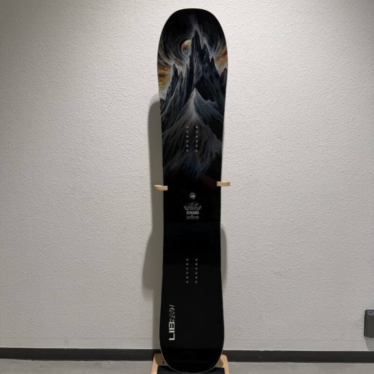 LIBTECH DYNAMO 156cm 美中古 25-26【LIBTECH】DYNAMO 156cm | ムラサキスポーツの中古スノーボード