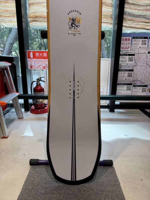 24-25【SALOMON】ASSASSIN 156 | ムラサキスポーツの中古スノーボード
