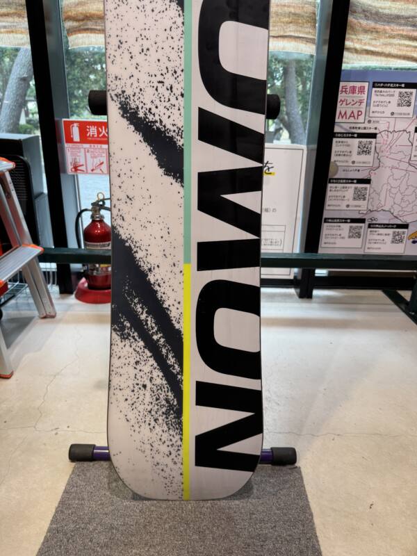 スノーボード SALOMON HUCK KNIFE 149CM 25/26 25-26【SALOMON】HUCK KNIFE 149 | ムラサキスポーツの中古
