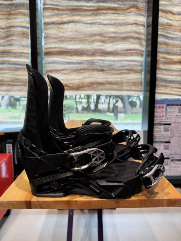 24-25【SALOMON】DISTRICT Mサイズ | ムラサキスポーツの中古