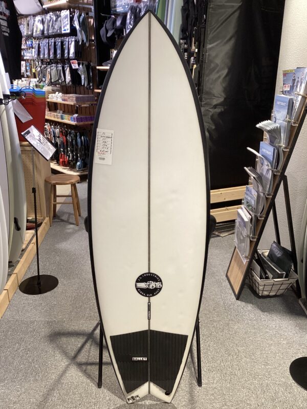 早い者勝ち＜送料込み＞EPS JS 5.5 Black Baron　K0285 JS】BLACK BARON 5'5” | ムラサキスポーツの中古バリューサーフボード