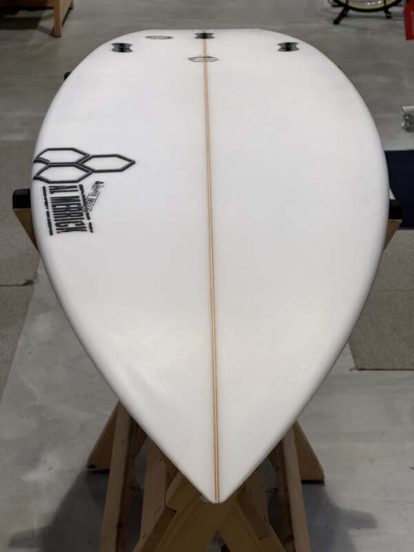 新品・送料込み＞アルメリック 5.7 NECKBEARD 2 A2284 NeckBeard 2
