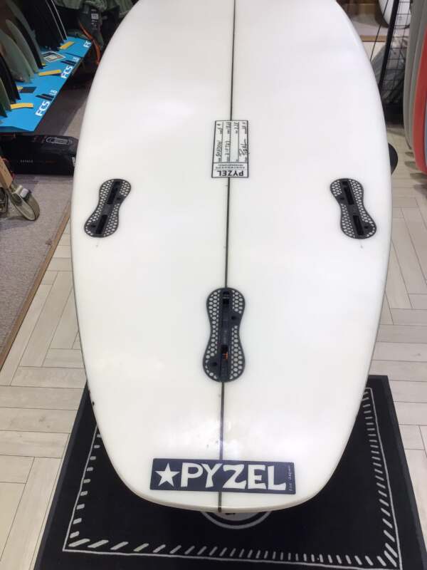 PYZEL】SHADOW5'9 | ムラサキスポーツの中古バリューサーフボード