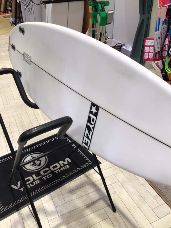 PYZEL】SHADOW5'9 | ムラサキスポーツの中古バリューサーフボード