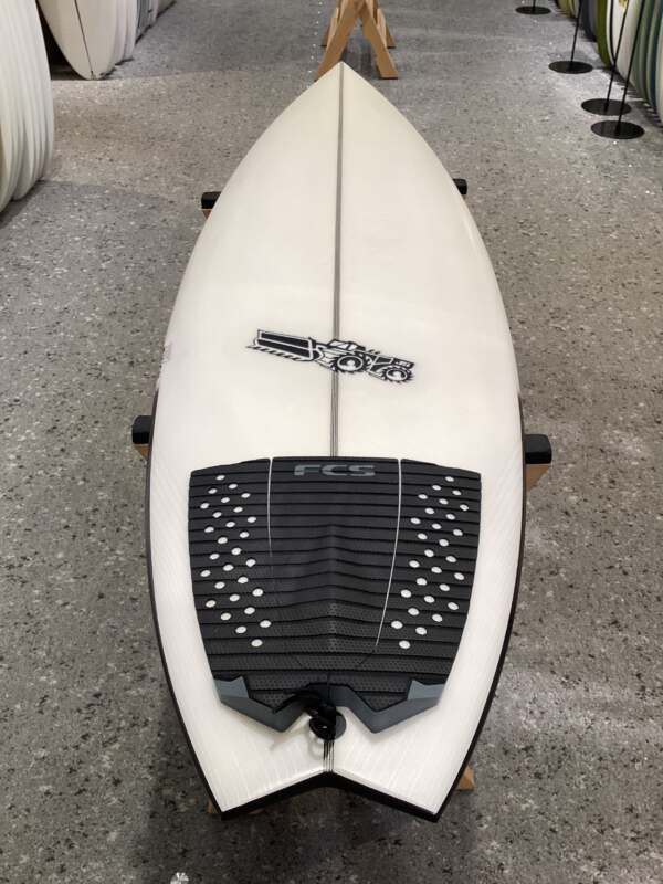 ベッソサーフボード5’11ft 180cm 中古　プロ仕様クリヤー 1万円OFF ！ 9/13(日)迄【JS INDUSTRIES】XERO FUSION 5'6