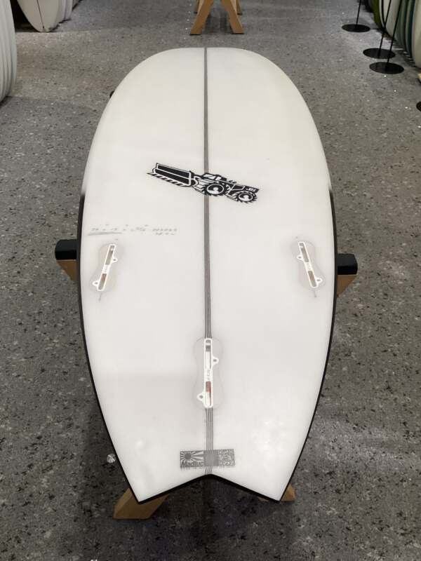 1万円OFF ！ 9/13(日)迄【JS INDUSTRIES】XERO FUSION 5'6