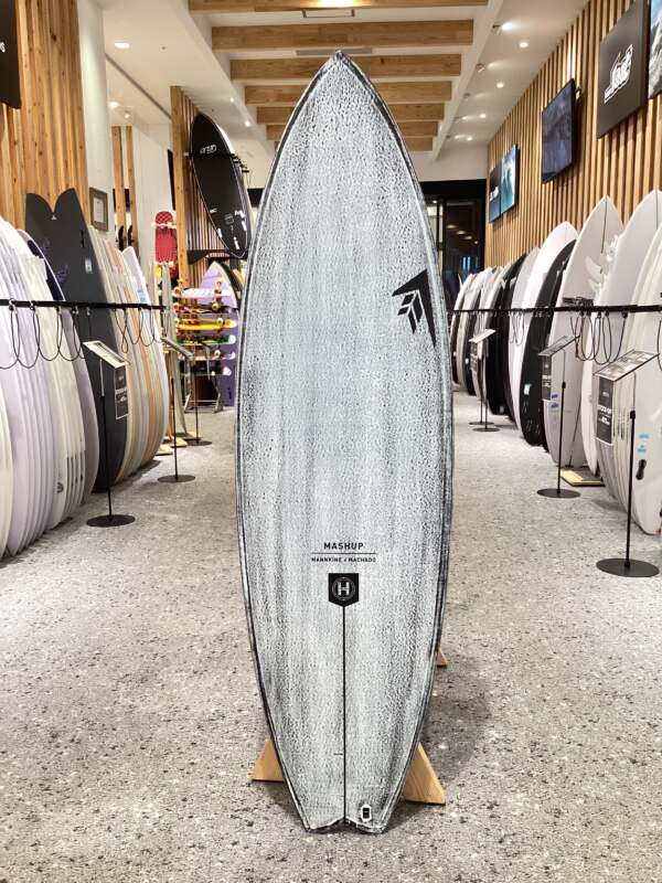 FIREWIRE】MASHUP 5'8″ VOLCANIC | ムラサキスポーツの中古バリュー