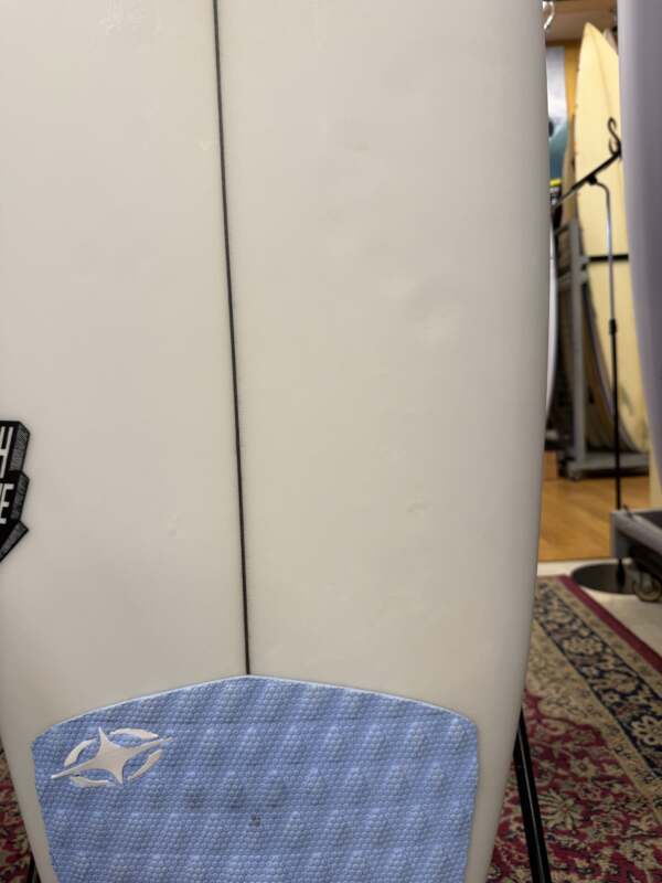 PYZEL】HIGH LINE 5'9″ | ムラサキスポーツの中古バリューサーフボード