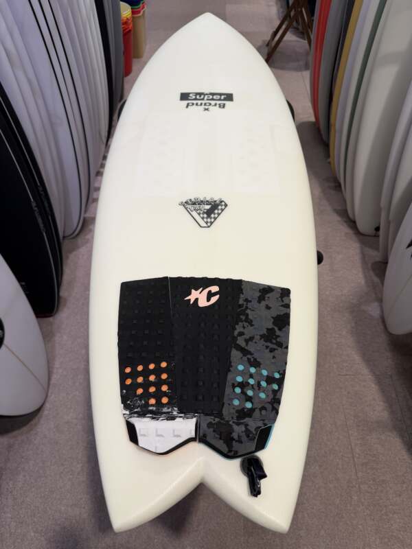 SUPER BRAND】SERIAL TRY HILIX 5´4 | ムラサキスポーツの中古バリュー