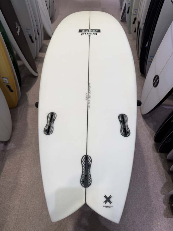 SUPER BRAND】SERIAL TRI 5´6 | ムラサキスポーツの中古バリュー