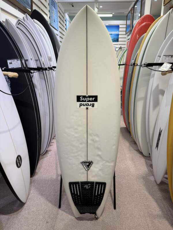 SUPER BRAND】SERIAL TRI 5´6 | ムラサキスポーツの中古バリュー