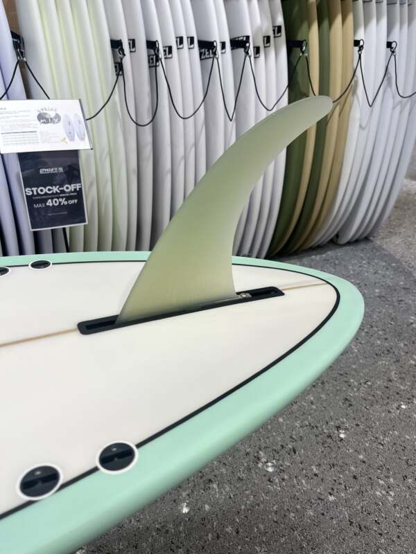 SEAKONG】STEP ONE 7'6 (フィン付属) | ムラサキスポーツの中古