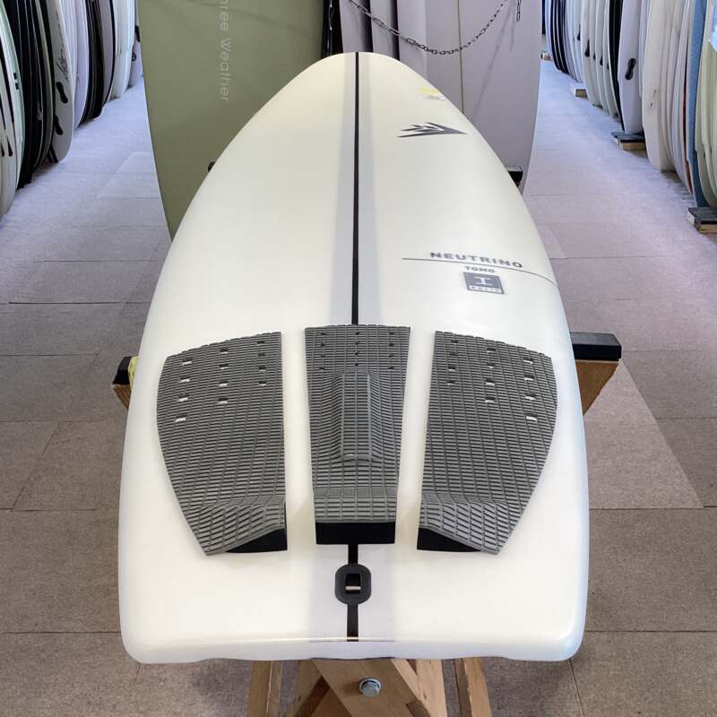 FIRE WIRE】NEUTRINO 5'8 | ムラサキスポーツの中古バリューサーフボード