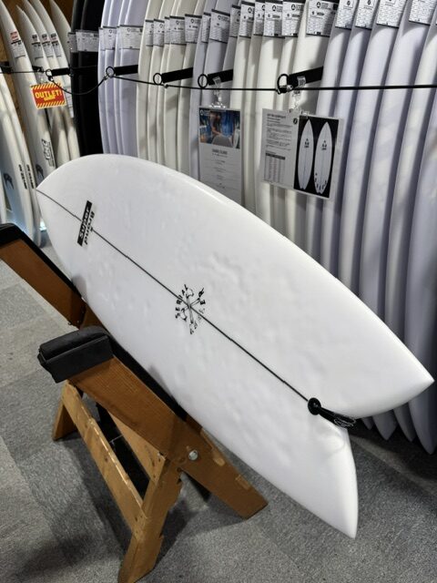SUPER BRAND】SERIAL KEELER 5'8” | ムラサキスポーツの中古バリュー