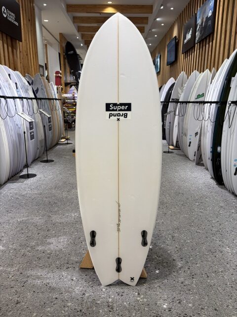 SUPERBRAND】SERIALTRY 5'8 | ムラサキスポーツの中古バリューサーフボード