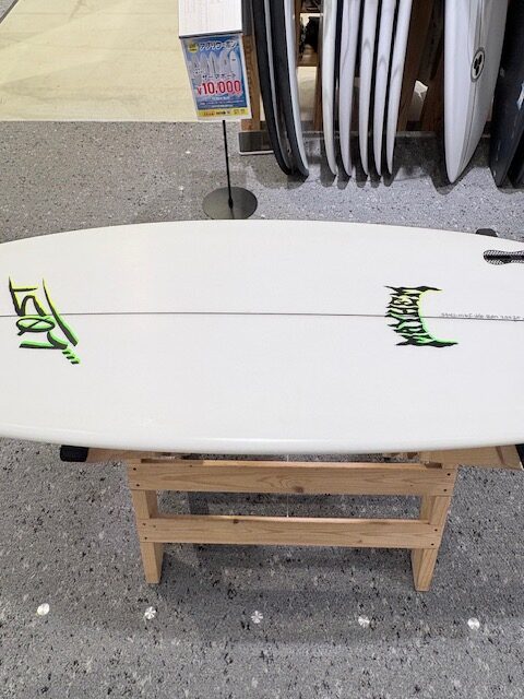 1万円OFF ！ 9/13(日)迄【LOST】 THE RIPPER 5'8” | ムラサキスポーツ
