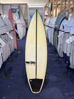 JS】 MONSTA BOX 5'10” | ムラサキスポーツの中古バリューサーフボード