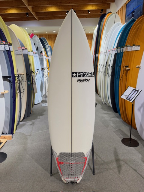 PYZEL】PHANTOM 5'8″ | ムラサキスポーツの中古バリューサーフボード