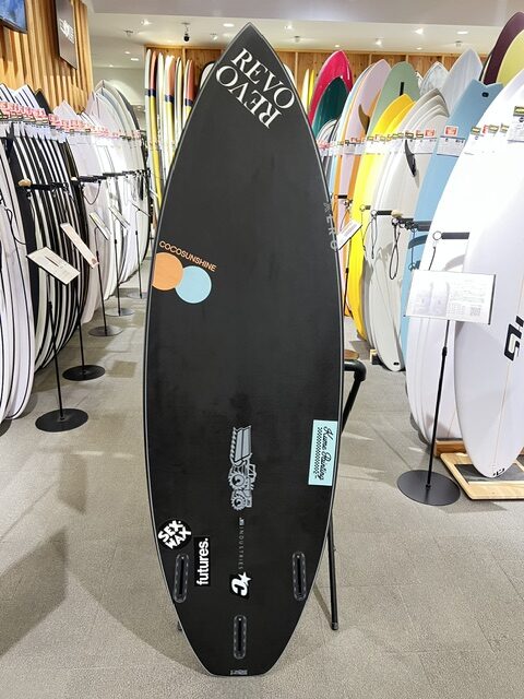 JS INDUSTRIES】XERO CARBOTUNE 5'7” プロ使用ボード | ムラサキ