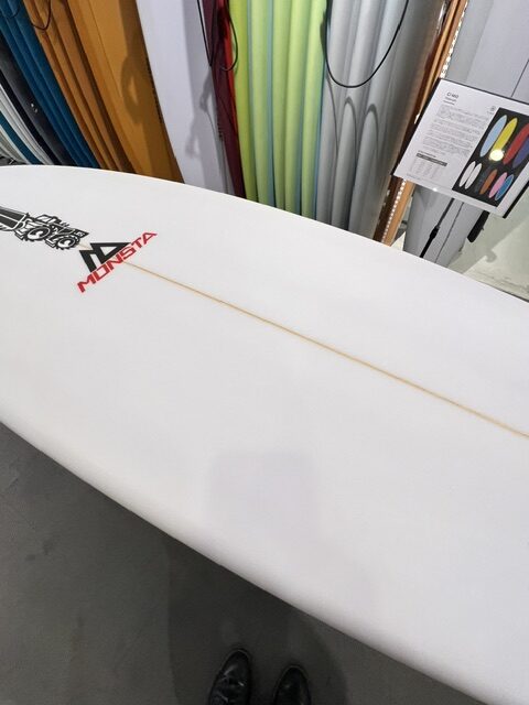 JS INDUSTRIES】MONSTA 5'11” Bディメンション | ムラサキスポーツの