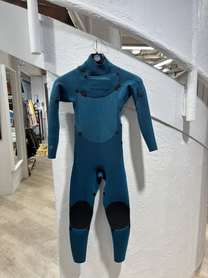 HURLEY】 3mmキッズフルスーツ（US 8 132~140cm相当） | ムラサキ
